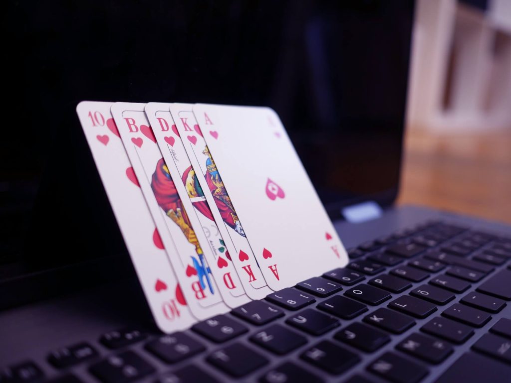online-poker-gc46cbb390_1920 - Alles over BetCity